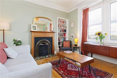 2/6 Annfield Street, Newhaven, Edinburgh, EH6 4JJ - image 3