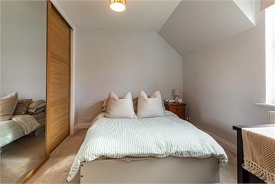 17 Ivanhoe Terrace, Hawick, TD9 8EE - image 20