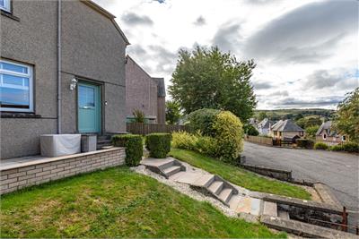 17 Ivanhoe Terrace, Hawick, TD9 8EE - image 31