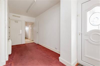 52 Craigleith Hill Avenue, Edinburgh, EH4 2JN - image 11