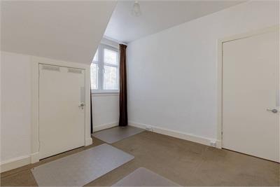 52 Craigleith Hill Avenue, Edinburgh, EH4 2JN - image 17