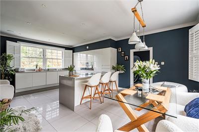 35 Essex Road, Edinburgh, EH4 6LJ - image 2