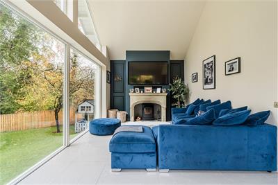 35 Essex Road, Edinburgh, EH4 6LJ - image 7