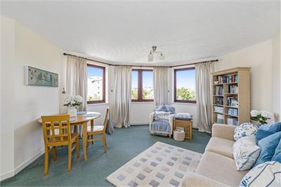 23/11 Dalgety Road, Meadowbank, Edinburgh, EH7 5UH - image 2
