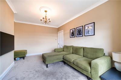 7 Corstorphine Hill Gardens, Edinburgh, EH12 6LB - image 3