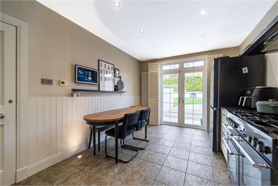 7 Corstorphine Hill Gardens, Edinburgh, EH12 6LB - image 7