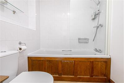 Flat D, McGrigor House, McGrigor Road, Rosyth, KY11 2AF - image 12