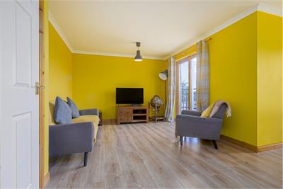 Flat D, McGrigor House, McGrigor Road, Rosyth, KY11 2AF - image 3