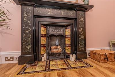 10 (1F3) Wellington Street, Edinburgh, EH7 5ED - image 5
