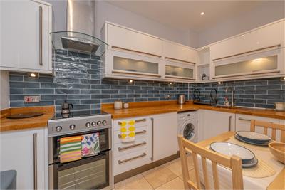 10 (1F3) Wellington Street, Edinburgh, EH7 5ED - image 8