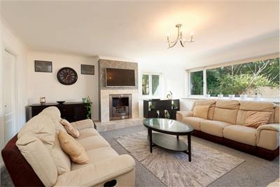 88 Carlisle Road, Ferniegair, Hamilton, ML3 7TX - image 2