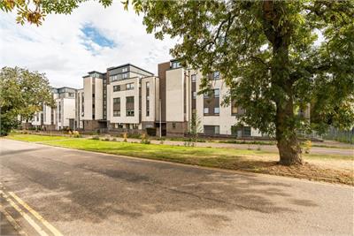 4/7 Marine Drive, Edinburgh, EH5 1FD - image 16