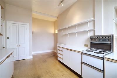 51 2F1 Montpelier Park, Bruntsfield, Edinburgh, EH10 4NB - image 6