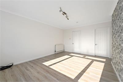 22 Durham Grove, Bonnyrigg, EH19 3EU - image 3