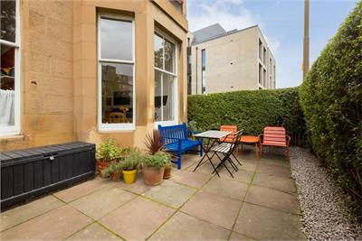 8/1 Sciennes Road, Sciennes, Edinburgh, EH9 1LE - image 1