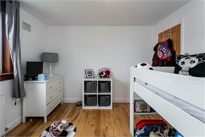 4/4 Oxgangs Farm Gardens, Edinburgh, EH13 9QE - image 14