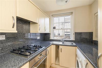 4/1 Peacock Court, Newhaven, Edinburgh, EH6 4HZ - image 4