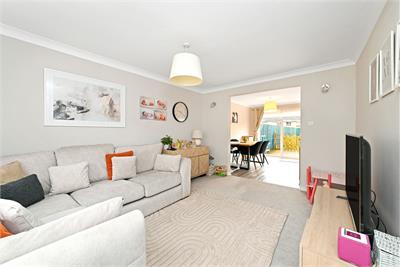 35 Glencross Gardens, Penicuik, EH26 9HH - image 3