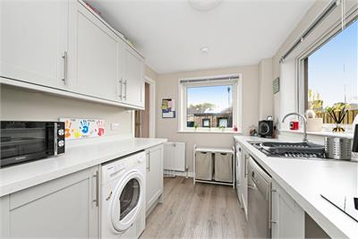 35 Glencross Gardens, Penicuik, EH26 9HH - image 4