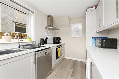 35 Glencross Gardens, Penicuik, EH26 9HH - image 5