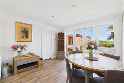 33 Farm Avenue, Lasswade, EH18 1BU - image 10