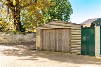 Tweedford House, Abbotsford Grove, Kelso, TD5 7BN - image 4