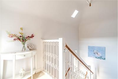 Tweedford House, Abbotsford Grove, Kelso, TD5 7BN - image 8