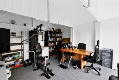 18 Sandwood Road, , Glasgow, G52 2PW - image 30