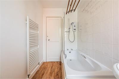 3/2 Chessels Court, Edinburgh, EH8 8AD - image 11
