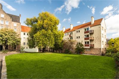 3/2 Chessels Court, Edinburgh, EH8 8AD - image 22