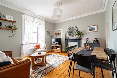 17 3F1, Dalgety Street, Edinburgh, EH7 5UN - image 2