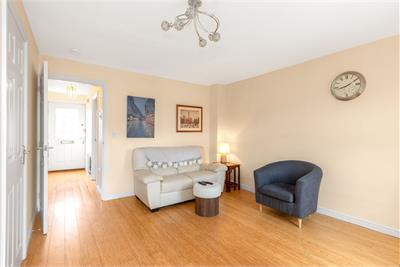 28 Burnbrae Avenue, BONNYRIGG, EH19 3FN - image 3
