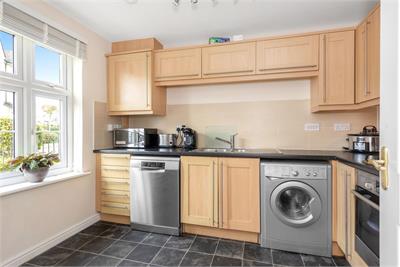 28 Burnbrae Avenue, BONNYRIGG, EH19 3FN - image 5