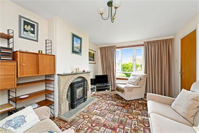 1 Ravendean Gardens, Penicuik, EH26 9HQ - image 2
