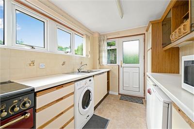 1 Ravendean Gardens, Penicuik, EH26 9HQ - image 6