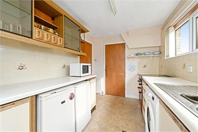 1 Ravendean Gardens, Penicuik, EH26 9HQ - image 7