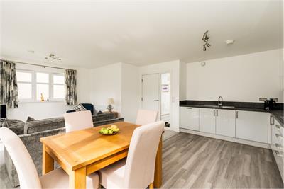 1 (flat 5), Ramslack Street, Balerno, Edinburgh, EH14 5FE - image 7