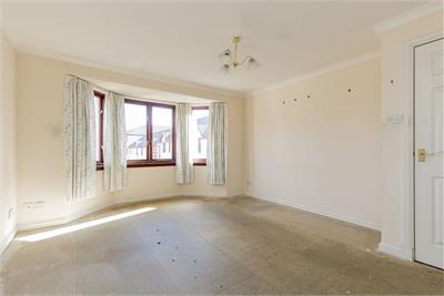22/8 South Elixa Place, Edinburgh, EH8 7PG - image 2