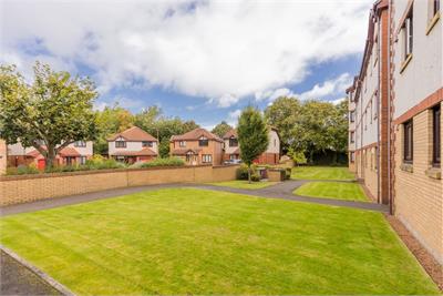 22/8 South Elixa Place, Edinburgh, EH8 7PG - image 10