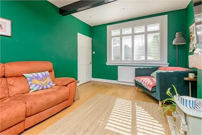 4 Northfield Crescent, Edinburgh, EH8 7PU - image 3