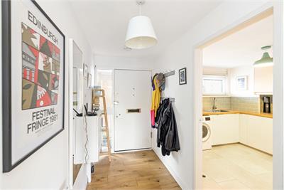 25 Claremont Court, Edinburgh EH7 4LA - image 15