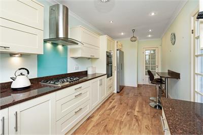 27 Silverknowes Terrace, Silverknowes, Edinburgh, EH4 5HJ - image 9