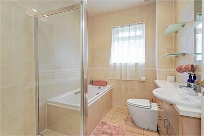27 Silverknowes Terrace, Silverknowes, Edinburgh, EH4 5HJ - image 10