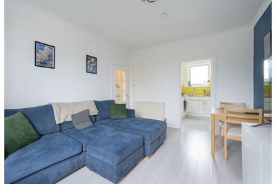 229/6 Calder Road, Edinburgh, EH11 4RG - image 3