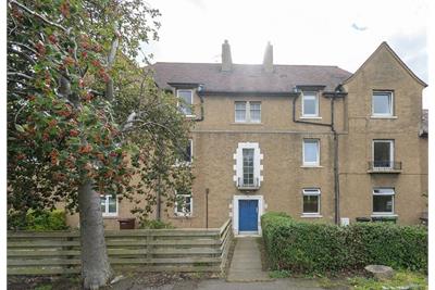 229/6 Calder Road, Edinburgh, EH11 4RG - image 1