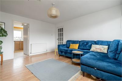 1/6 Southhouse Place, Gracemount, Edinburgh, EH17 8FR - image 3