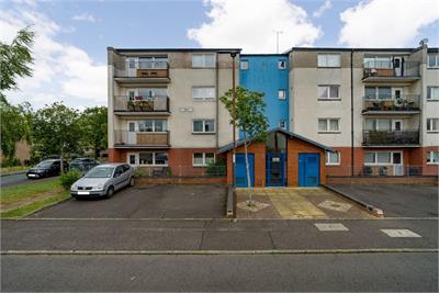 1/6 Southhouse Place, Gracemount, Edinburgh, EH17 8FR - image 1