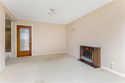 2/2 Craigleith Avenue South, Ravelston, Edinburgh, EH4 3LQ - image 3