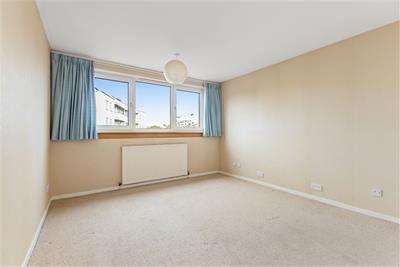 2/2 Craigleith Avenue South, Ravelston, Edinburgh, EH4 3LQ - image 10