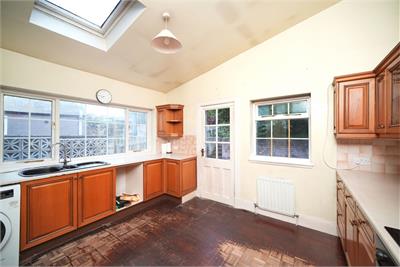 7 Mitchell Street, Dalkeith EH22 1JQ - image 4